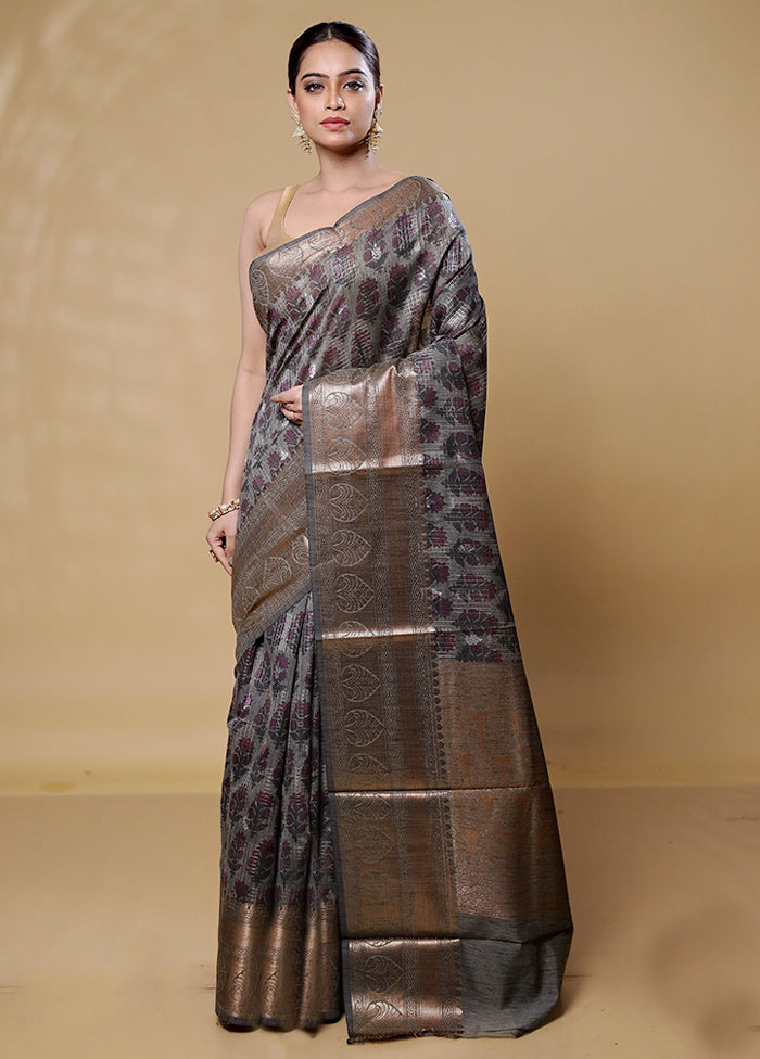 Grey Tussar Silk Saree With Blouse Piece