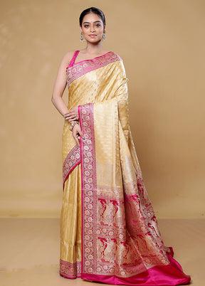 Yellow Handloom Banarasi Pure Silk Saree With Blouse Piece