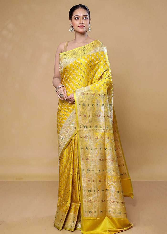 Yellow Handloom Banarasi Pure Silk Saree With Blouse Piece