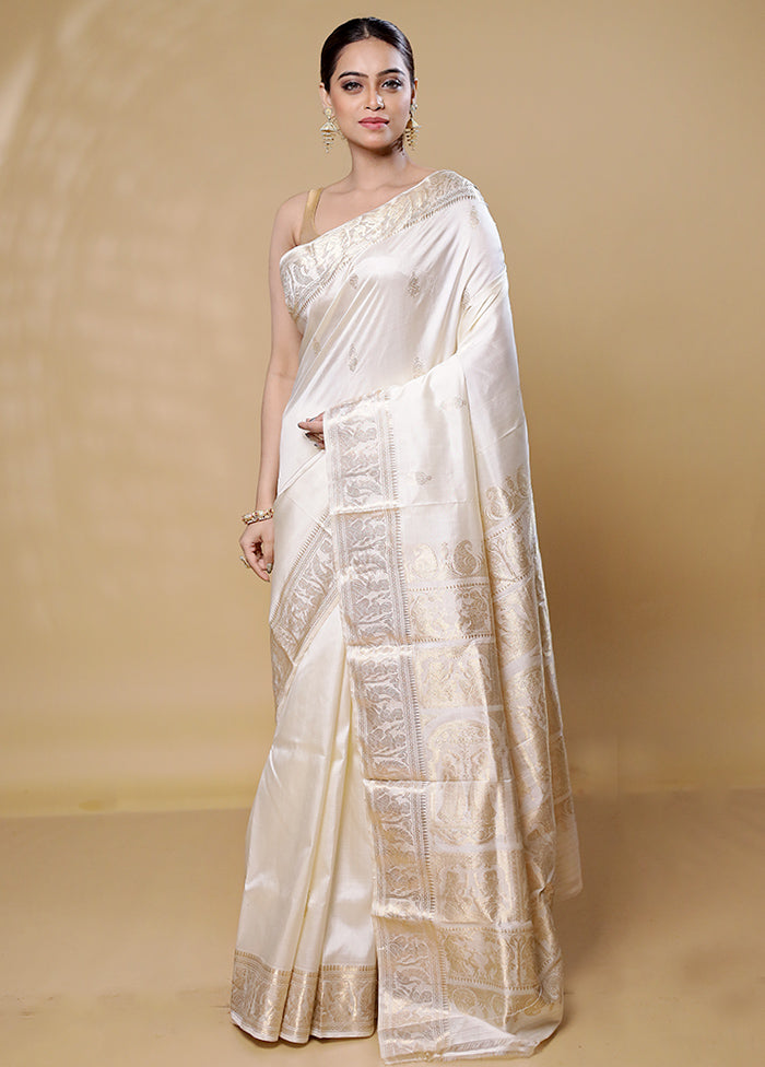 White Handloom Baluchari Pure Silk Saree With Blouse Piece