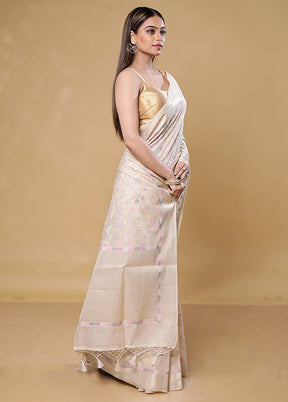 Cream Kora Silk Saree With Blouse Piece