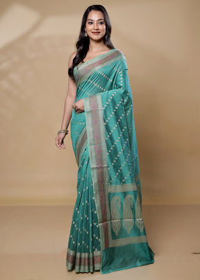 Green Cotton Saree With Blouse Piece