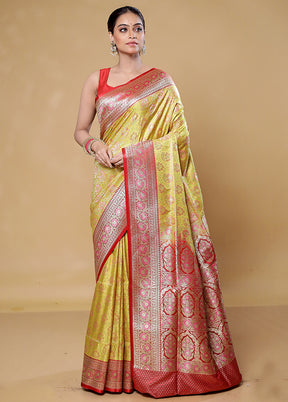 Yellow Tanchoi Silk Saree With Blouse Piece