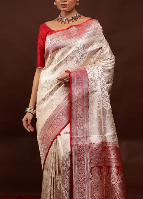 White Handloom Banarasi Pure Silk Saree With Blouse Piece