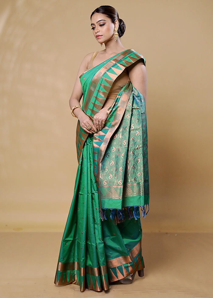 Green Kanjivaram Silk Saree With Blouse Piece