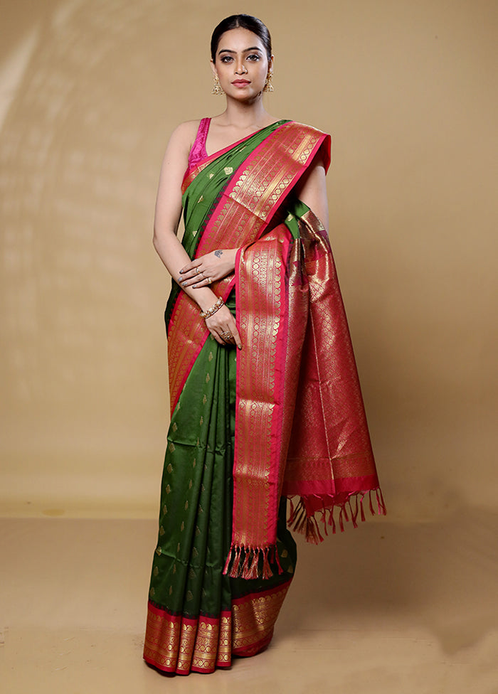 Green Kanjivaram Silk Saree With Blouse Piece