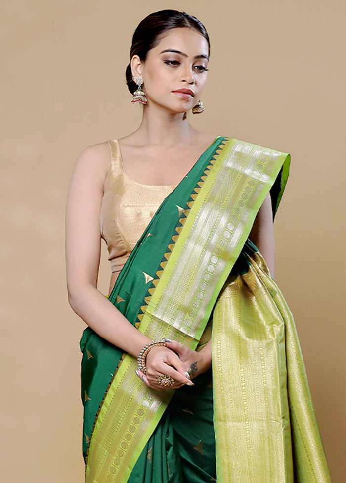 Green Kanjivaram Silk Saree With Blouse Piece