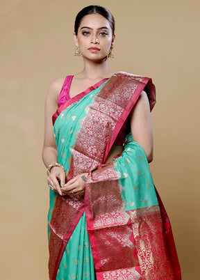 Green Kanjivaram Silk Saree With Blouse Piece