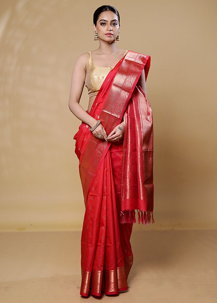 Red Kanjivaram Silk Saree With Blouse Piece