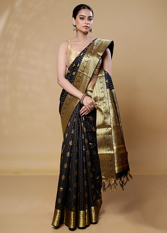 Black Kanjivaram Silk Saree With Blouse Piece