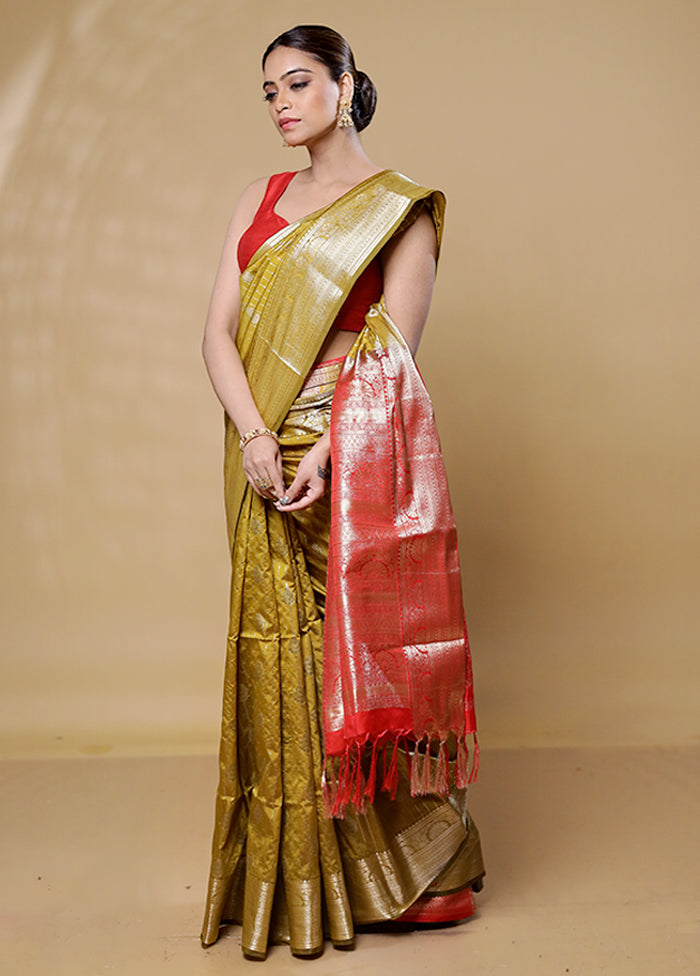 Green Kanjivaram Silk Saree With Blouse Piece