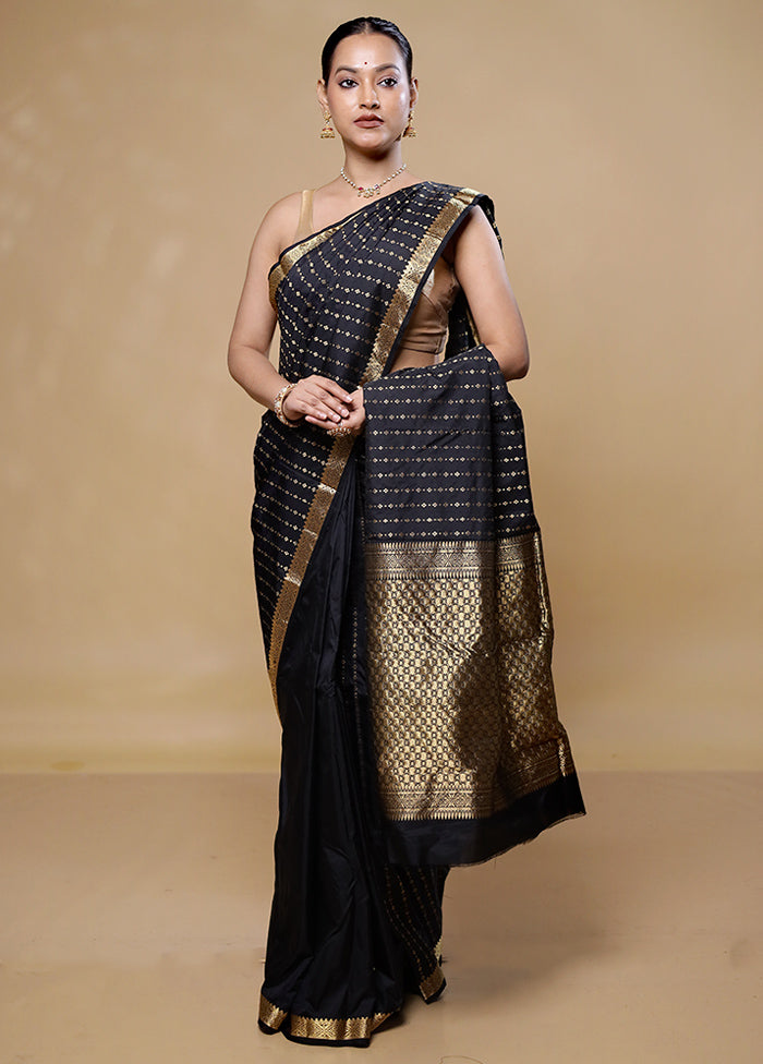 Black Kanjivaram Silk Saree With Blouse Piece