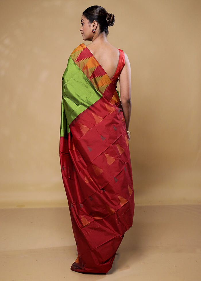 Green Kanjivaram Silk Saree With Blouse Piece