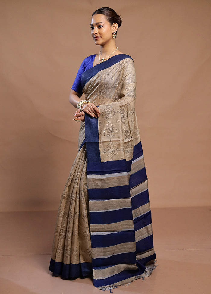 Cream Handloom Tussar Pure Silk Saree With Blouse Piece