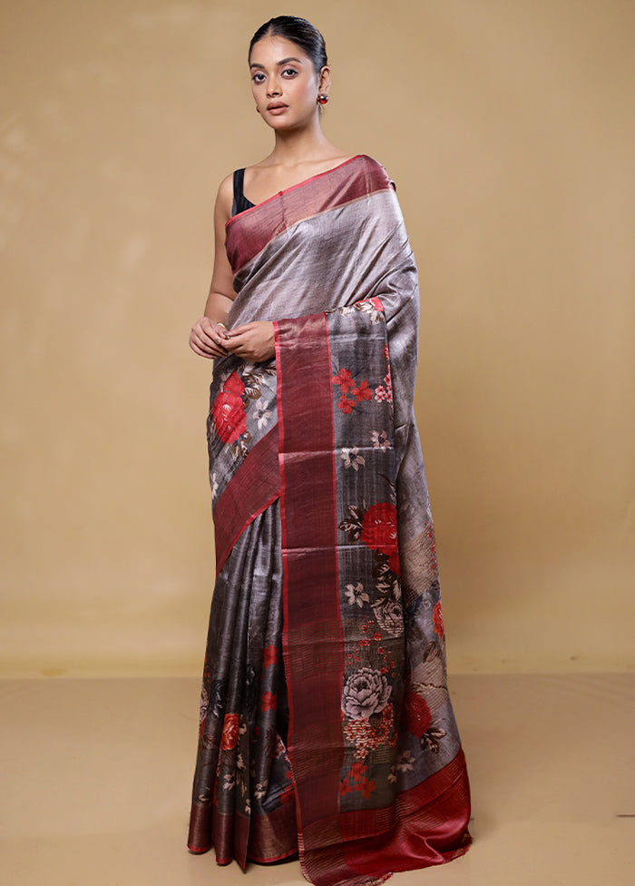 Grey Handloom Tussar Pure Silk Saree With Blouse Piece