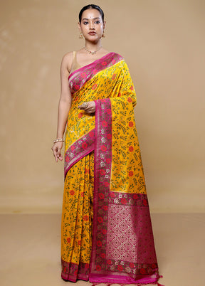 Yellow Dupion Silk Saree With Blouse Piece