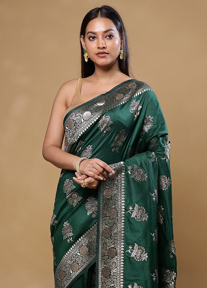 Green Dupion Silk Saree With Blouse Piece