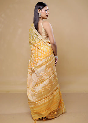 Yellow Cotton Saree With Blouse Piece