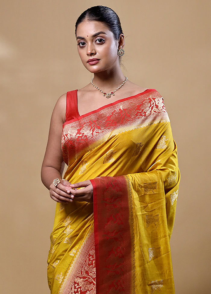 Yellow Dupion Silk Saree With Blouse Piece