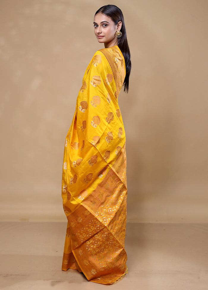 Yellow Dupion Silk Saree With Blouse Piece