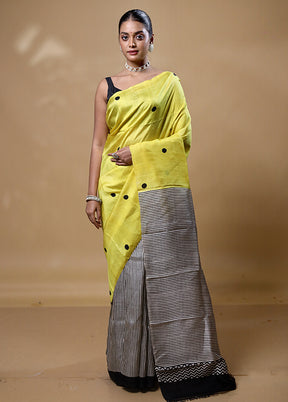 Lemon Yellow Printed Pure Silk Saree Without Blouse Piece