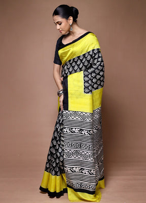 Yellow Printed Pure Silk Saree Without Blouse Piece