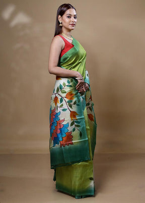 Green Printed Pure Silk Saree Without Blouse Piece