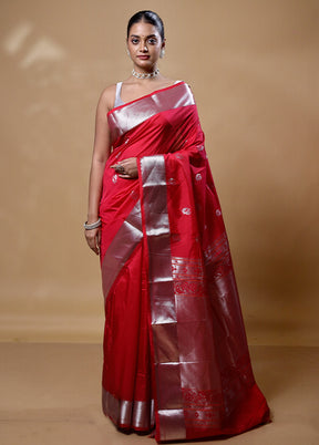 Red Kanjivaram Silk Saree With Blouse Piece