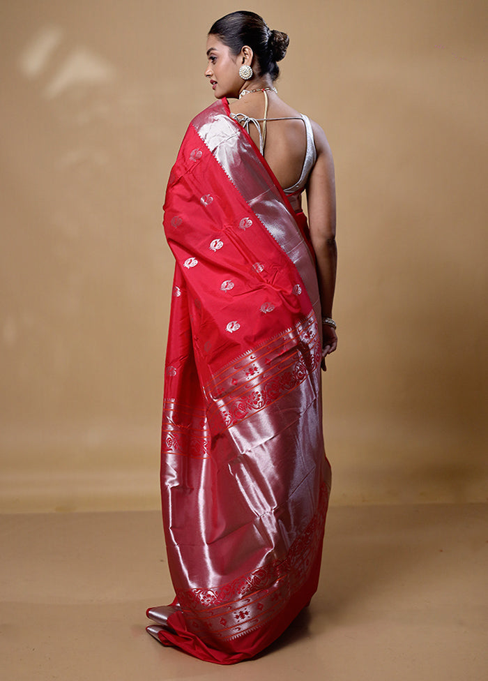 Red Kanjivaram Silk Saree With Blouse Piece