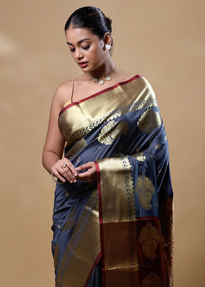 Grey Kanjivaram Silk Saree With Blouse Piece