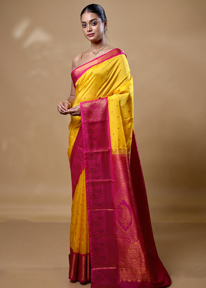 Yellow Kanjivaram Silk Saree With Blouse Piece