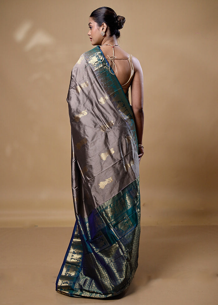 Grey Handloom Kanjivaram Pure Silk Saree With Blouse Piece