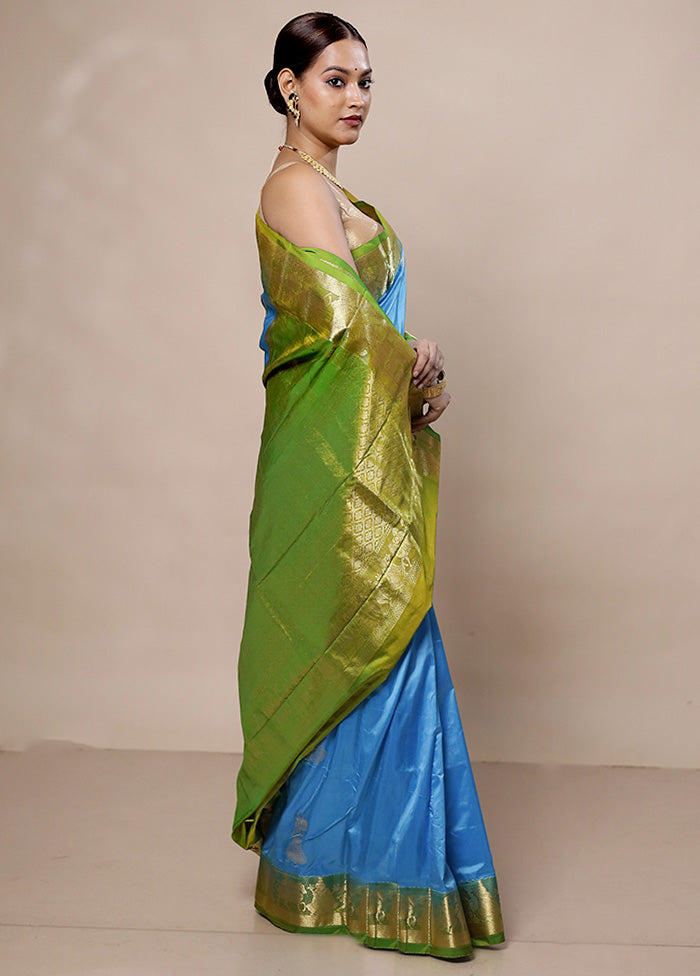 Blue Handloom Kanjivaram Pure Silk Saree With Blouse Piece