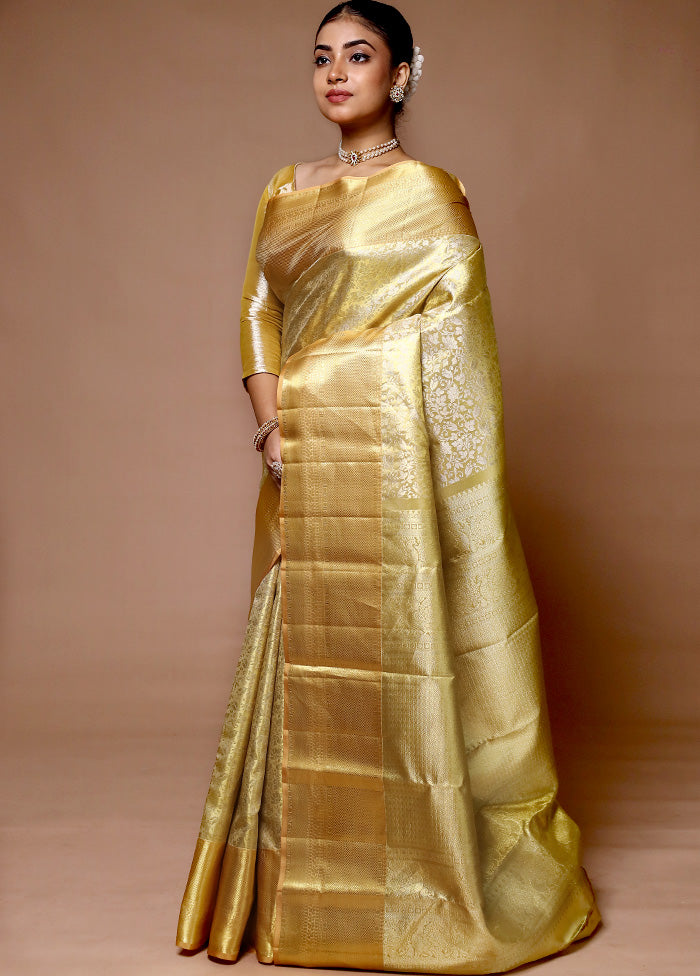 Golden Handloom Kanchipuram Pure Silk Saree With Blouse Piece