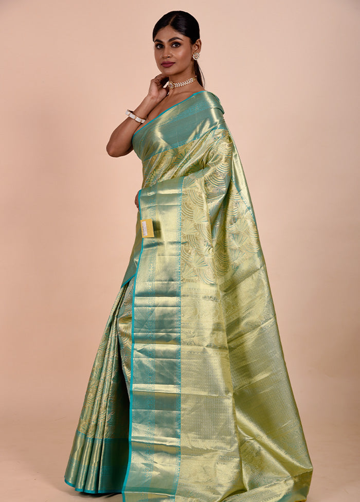 Green Handloom Kanchipuram Pure Silk Saree With Blouse Piece