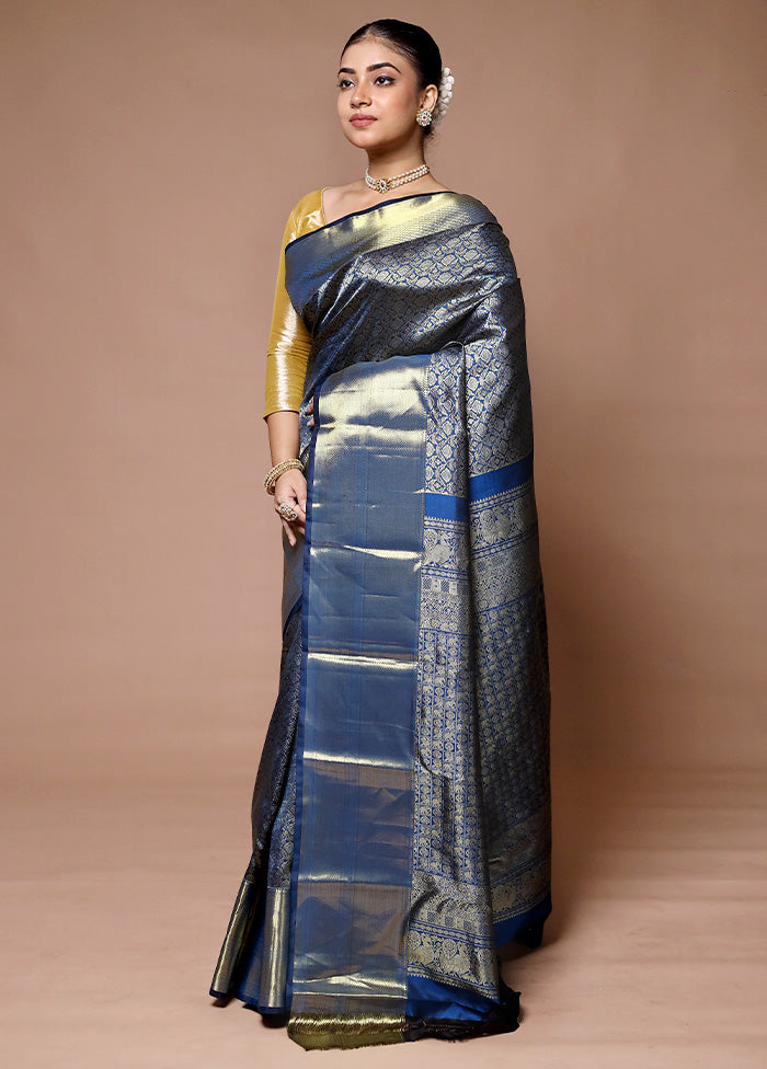 Blue Handloom Kanchipuram Pure Silk Saree With Blouse Piece