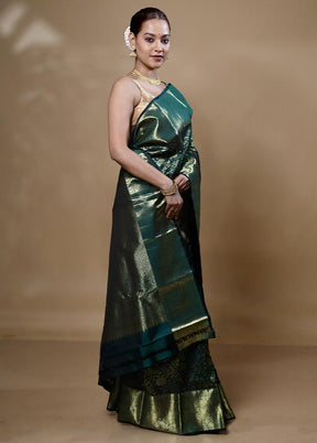 Green Handloom Kanchipuram Pure Silk Saree With Blouse Piece