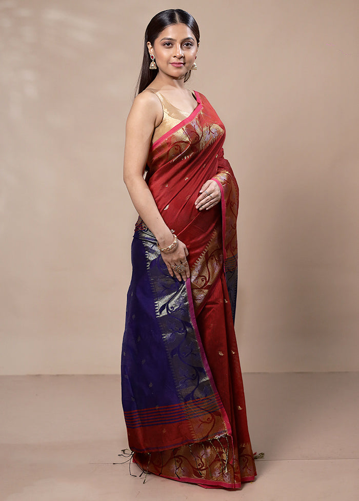 Red Khadi Cotton Saree With Blouse Piece