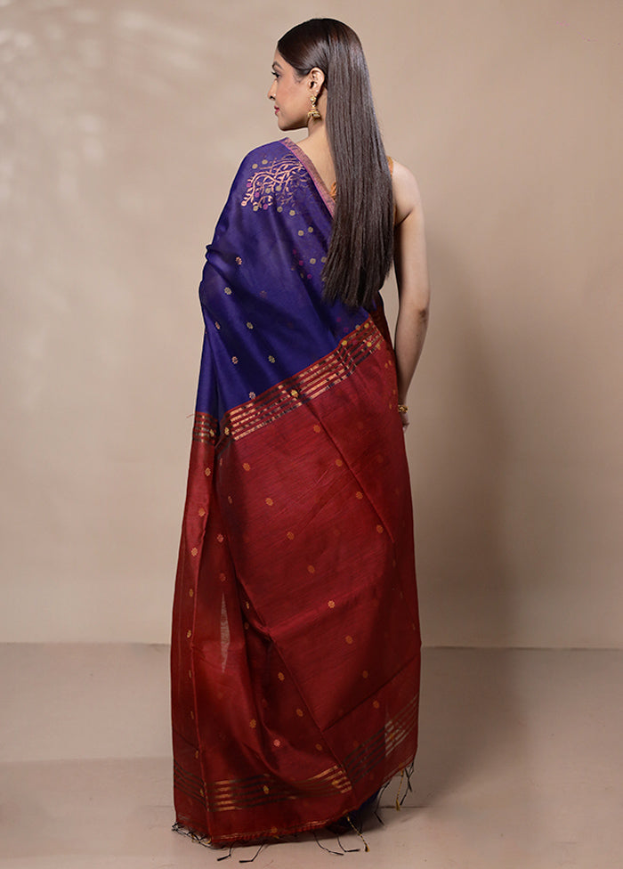 Violet Khadi Cotton Saree With Blouse Piece