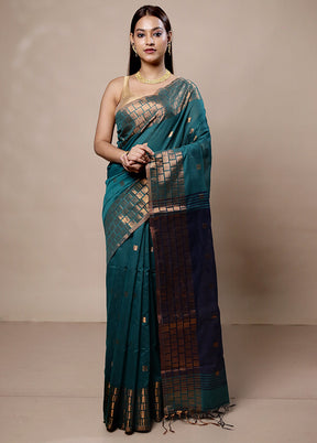 Green Khadi Cotton Saree With Blouse Piece