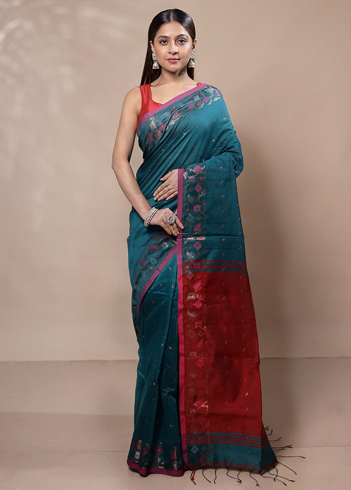 Green Khadi Cotton Saree With Blouse Piece