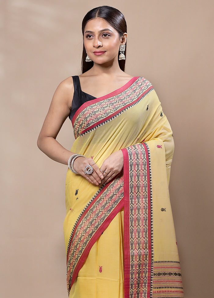 Yellow Khadi Cotton Saree With Blouse Piece