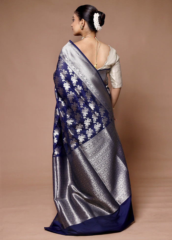 Blue Uppada Silk Saree With Blouse Piece