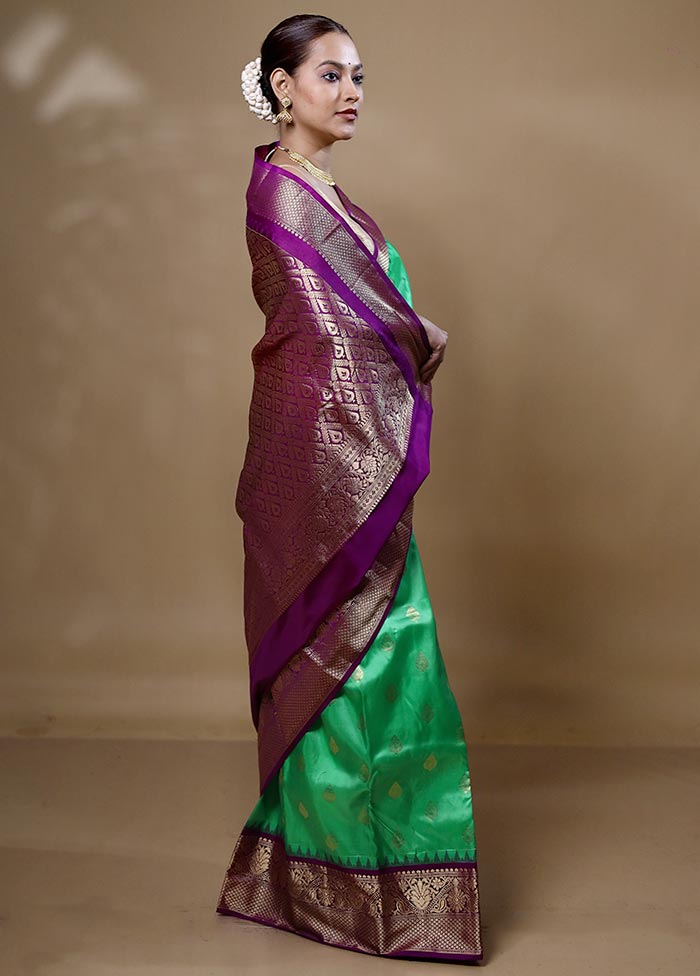 Green Handloom Kanchipuram Pure Silk Saree With Blouse Piece