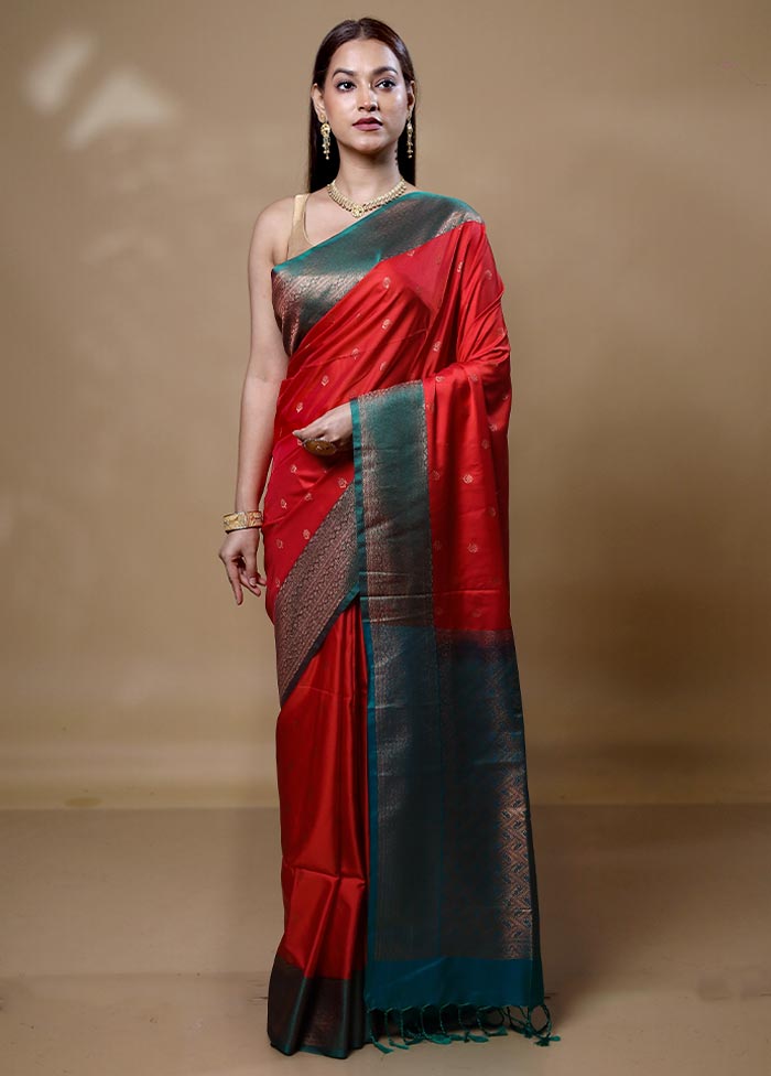 Red Dupion Silk Saree With Blouse Piece