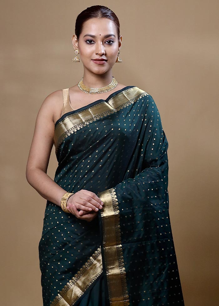 Green Kanjivaram Silk Saree With Blouse Piece