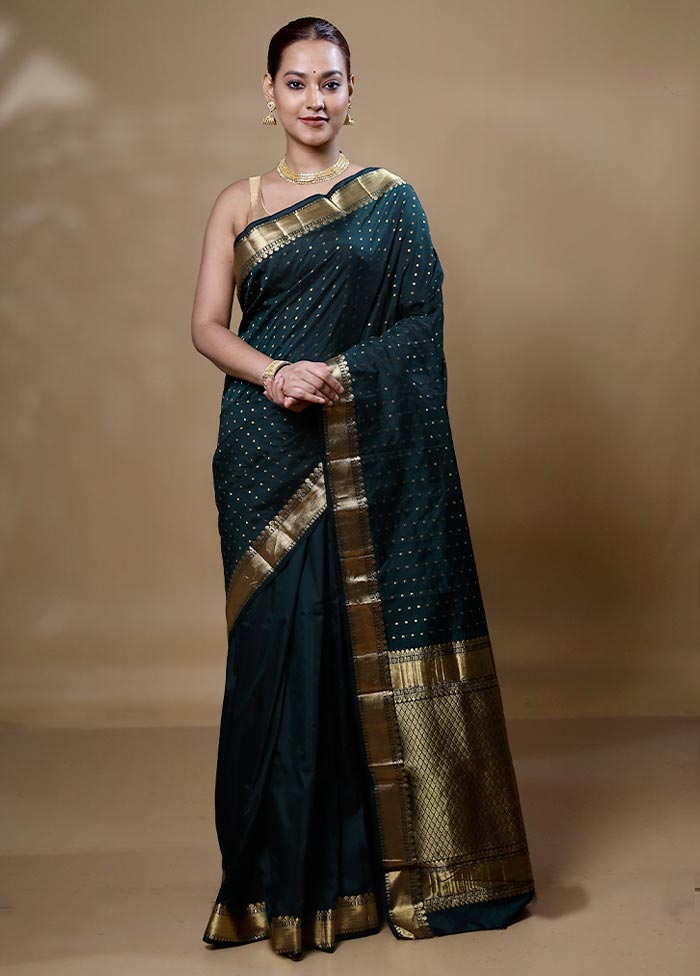 Green Kanjivaram Silk Saree With Blouse Piece