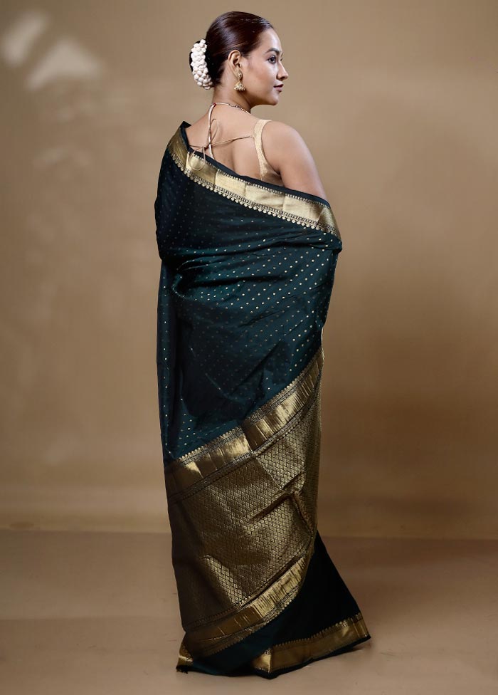 Green Kanjivaram Silk Saree With Blouse Piece