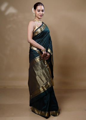 Green Kanjivaram Silk Saree With Blouse Piece