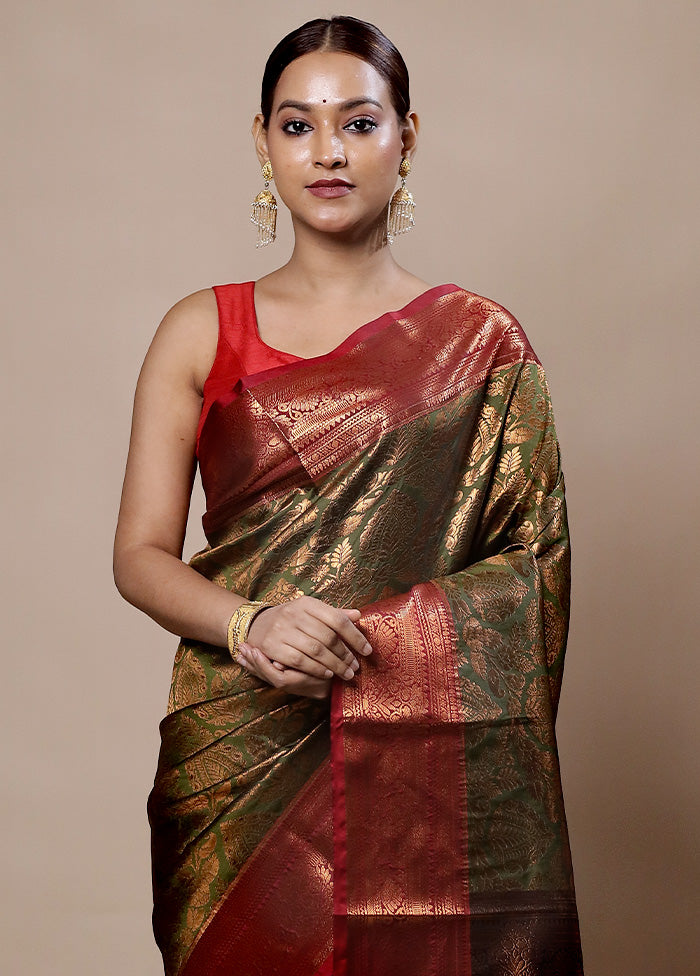 Green Kanjivaram Silk Saree With Blouse Piece